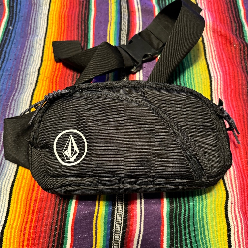 Volcom Fanny pack with 4 pockets
